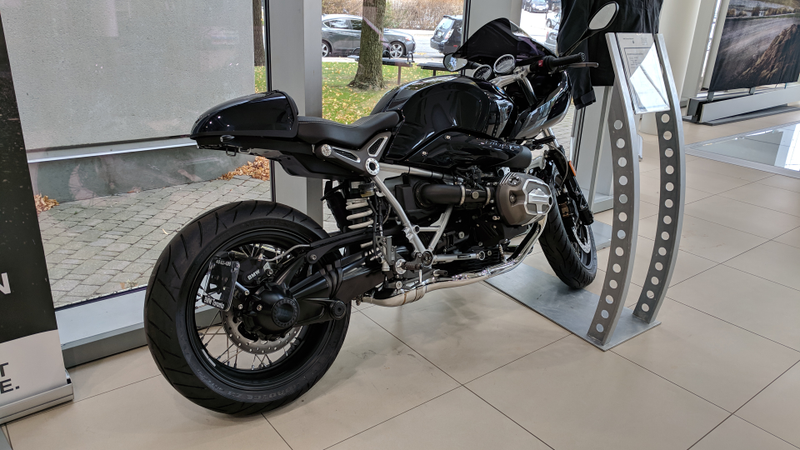 BMW, your engine boner is showing.
